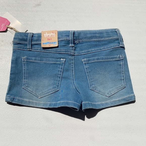 3/$12 Wallflower jean short  bead like accent flower jean short boho girls 5 - Picture 11 of 16
